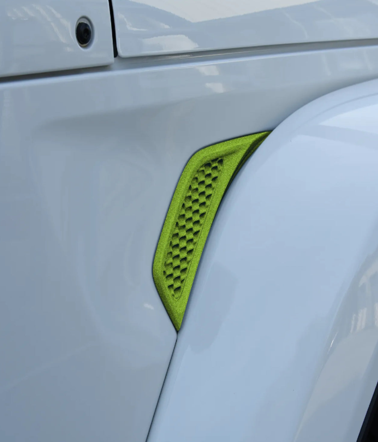 Distinction Applied Jeep Wrangler JL and Jeep Gladiator JT Fender Vents SINGLE COLOR
