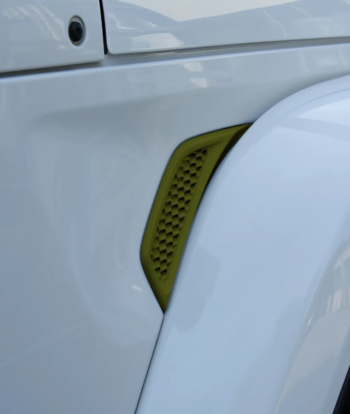 Distinction Applied Jeep Wrangler JL and Jeep Gladiator JT Fender Vents SINGLE COLOR