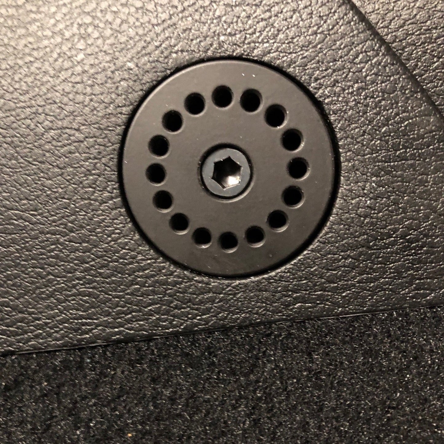 UNIVERSAL ACCESSORY MOUNT FOR 2018+ JEEP WRANGLER JL &  GLADIATOR - CMM OFFROAD