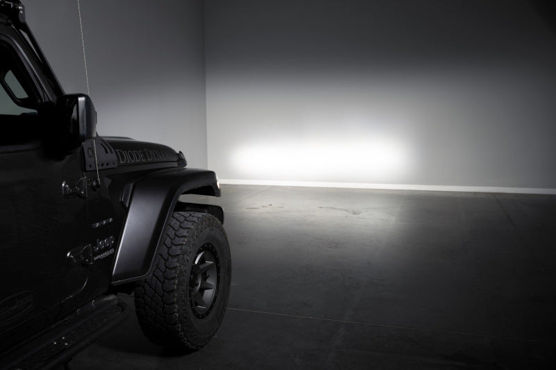 Diode Dynamics DD7268 Jeep JL Wrangler SS5 4-Pod CrossLink Grille Lightbar Kit Pro, White Combo